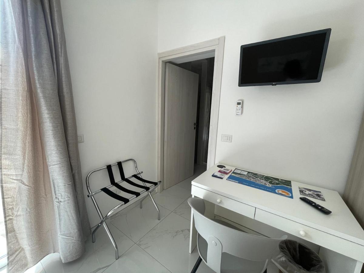 B&B Il Suono Della Campagna Terracina Buitenkant foto